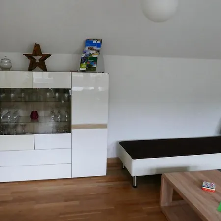 아파트 Ferienhaus Lutsche *